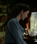 Outlander6x01_0252.jpg